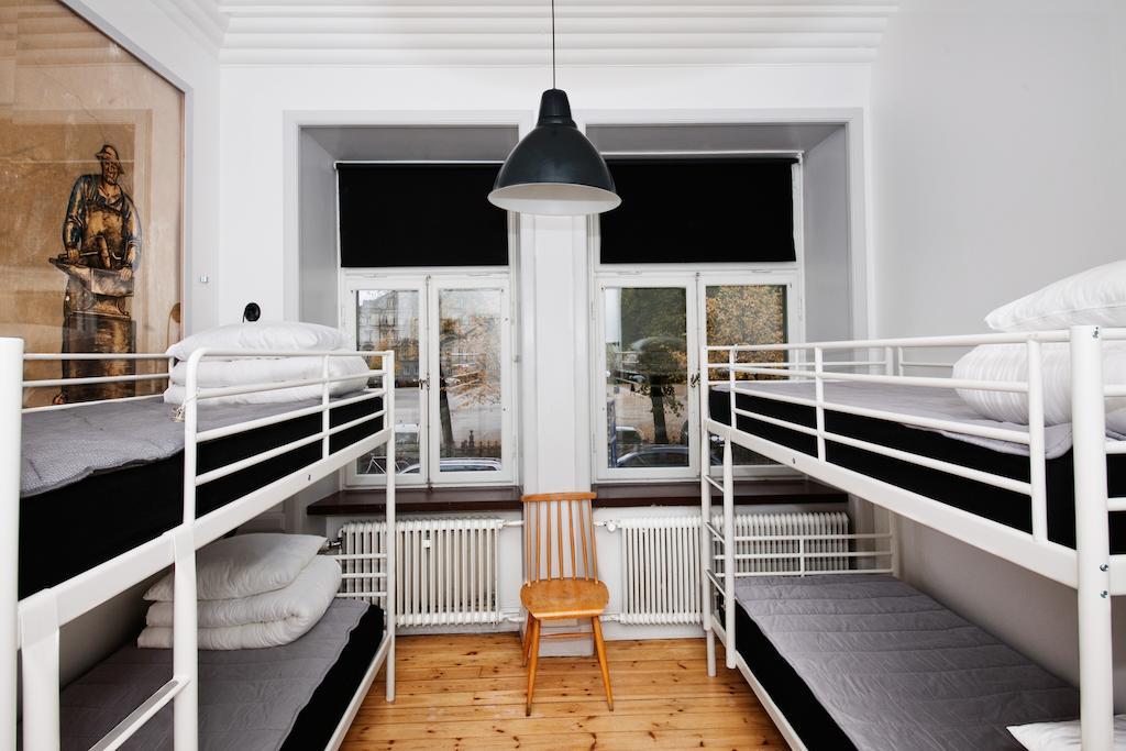 Bed 4-Bed Dormitory Room