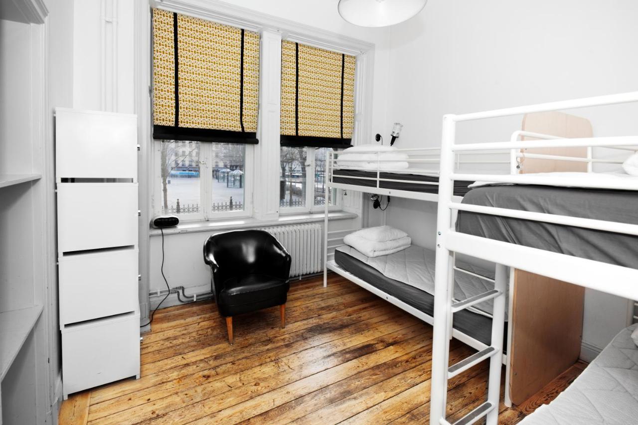 Bed 4-Bed Dormitory Room