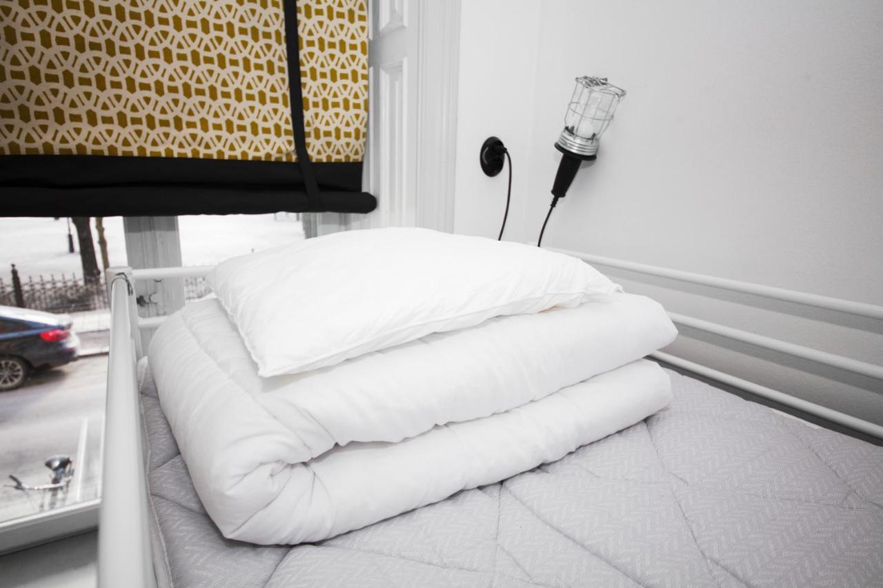 Bed 4-Bed Dormitory Room
